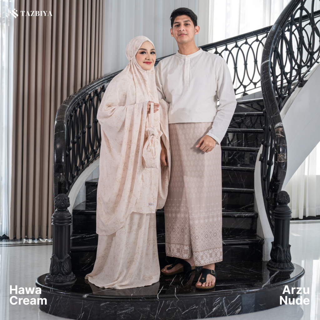 terbaru tazbiya - gift set couple mukena & sarung (raya hampers gift box raya couple isi mukena dan