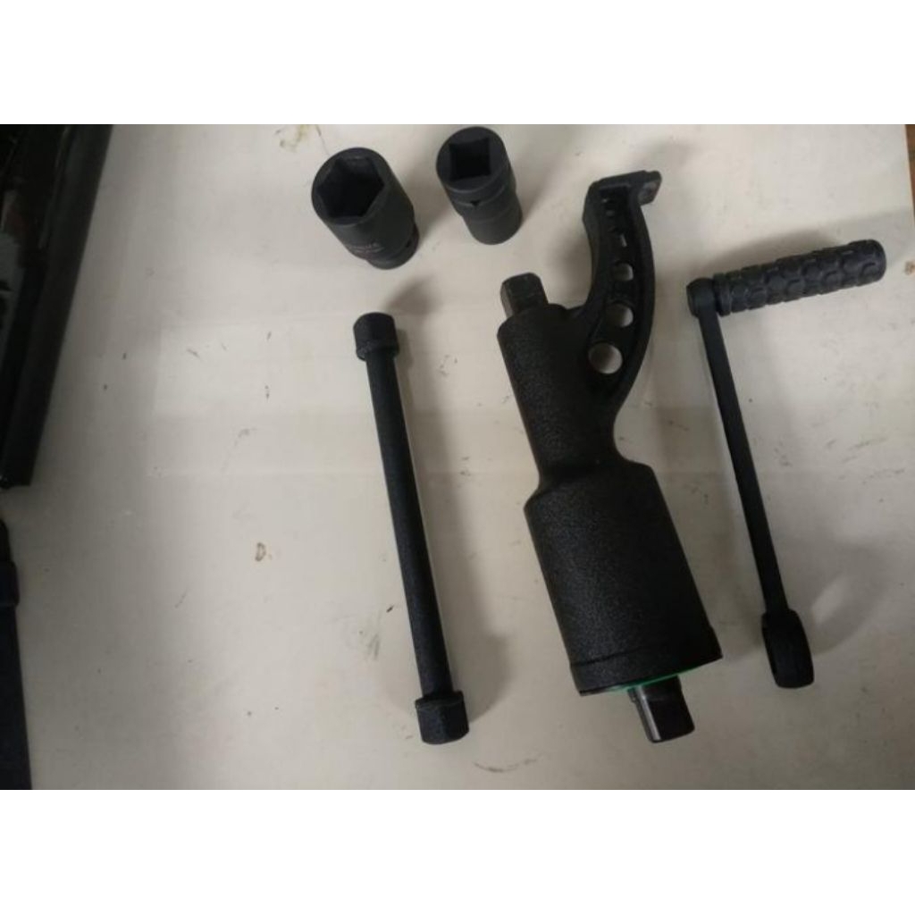 Orange - kunci torsi roda truk body besar / impact manual / impact roda truk