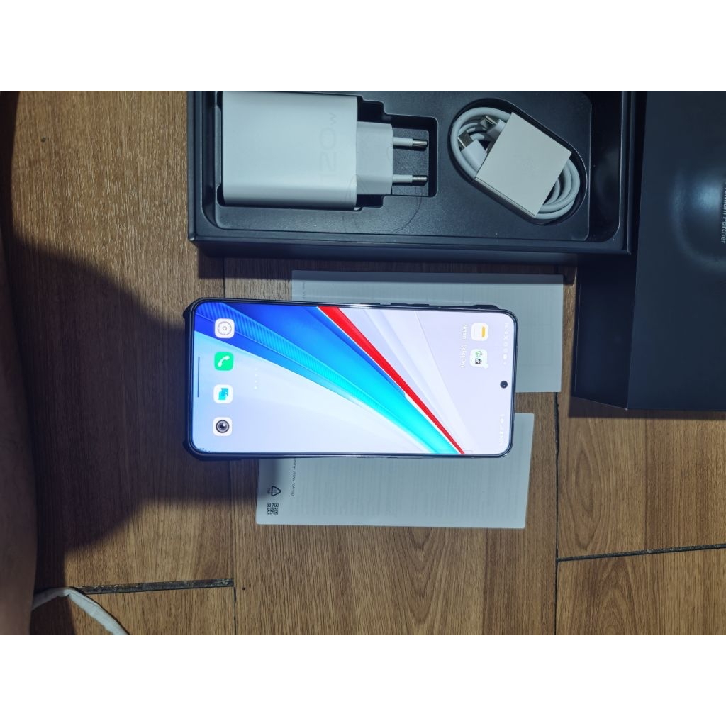 Vivo Iqoo 13 5G Fullset Second White 16/512 GB
