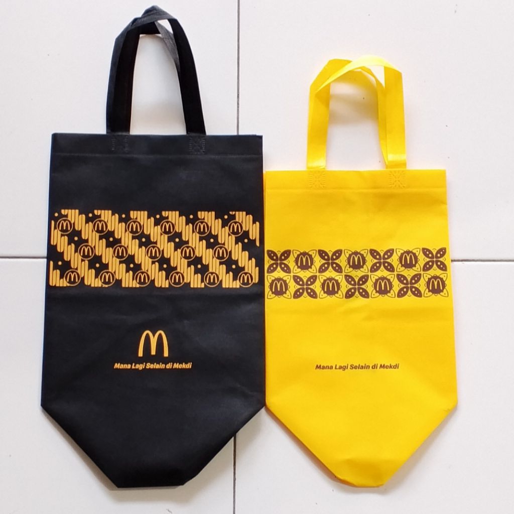 Tas Kain Totebag Spunbound McDonalds Batik Besar ORIGINAL