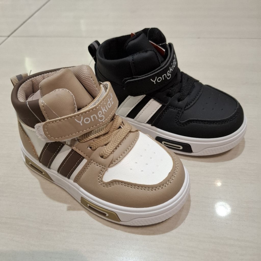 Yongkidz Sepatu anak laki-laki semi booth 100% Ori size dari 26-31