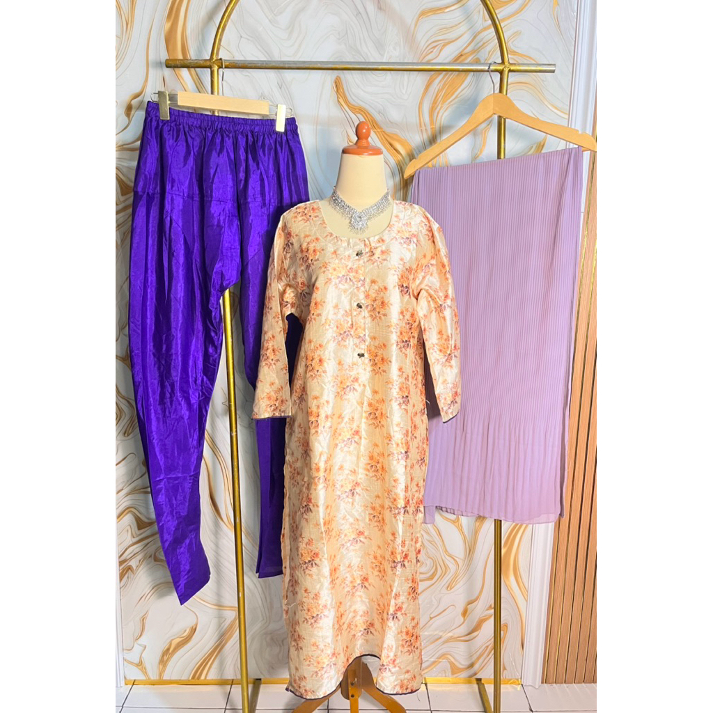 BAJU INDIA KURTI WANITA ONE SET IVORY GOLD
