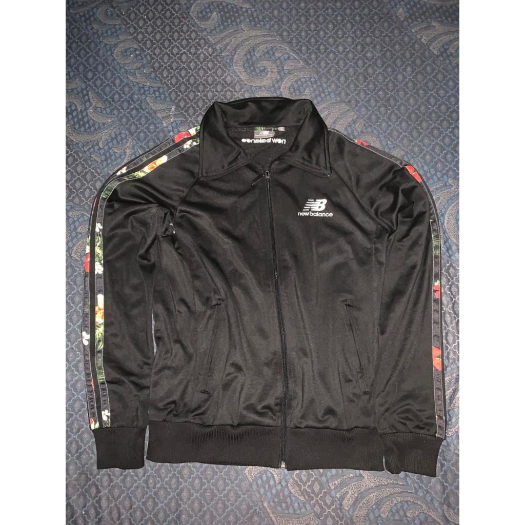 tracktop nb kembar second