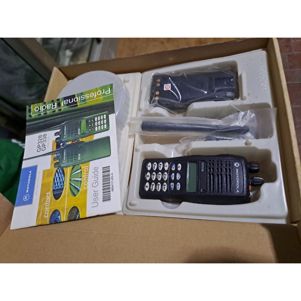 HT MOTOROLA GP338 VHF BARU KOMPLIT GP338 VHF BATERAI ASLI  AWET MOTOROLA GP 338 VHF ORIGINAL