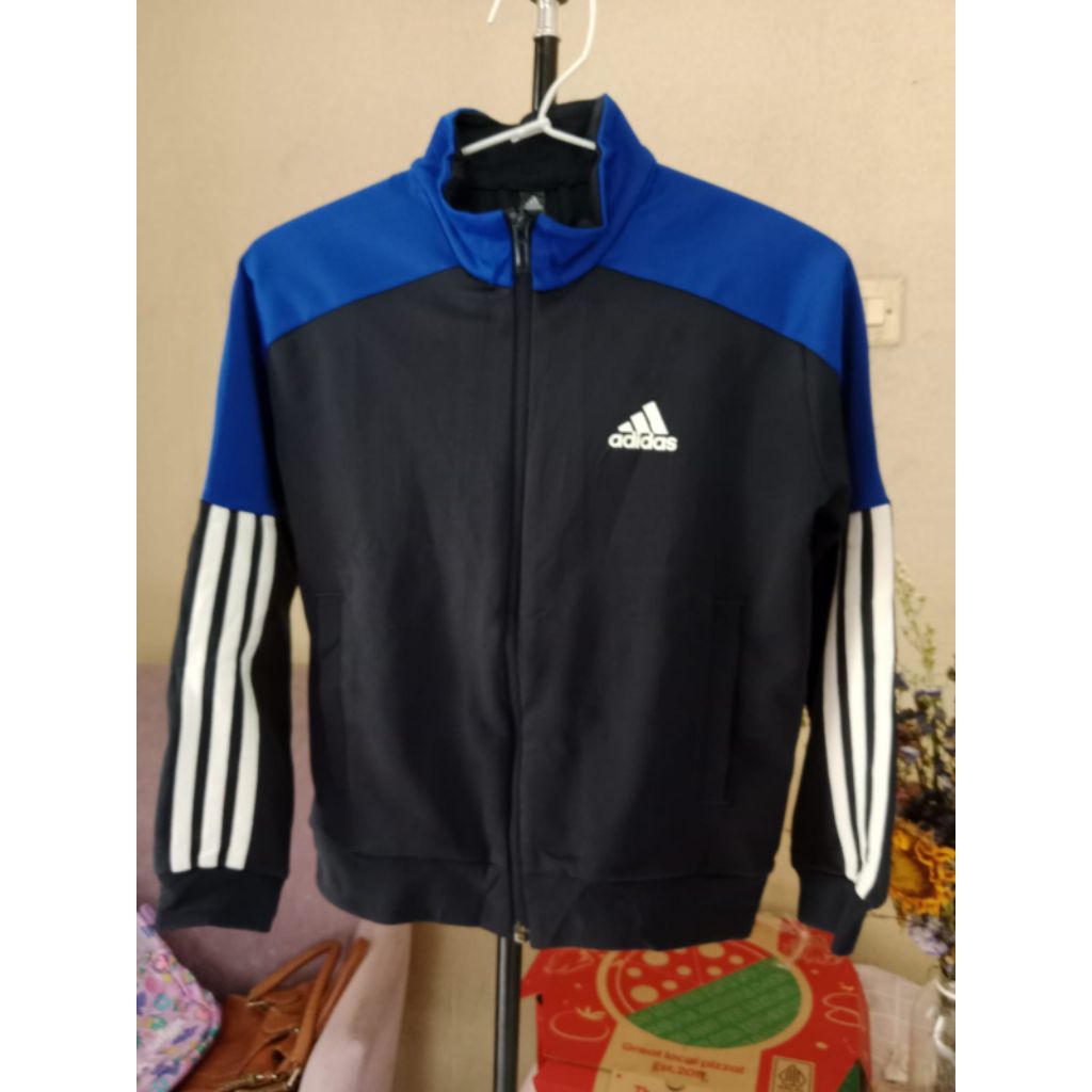 AdidasTracktop / Jaket Olahraga Anak Preloved
