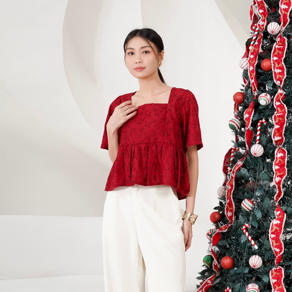 Kiyana Blouse Wanita Lengan Pendek Bordir Motif Bunga Model Peplum – Bahan Katun Adem