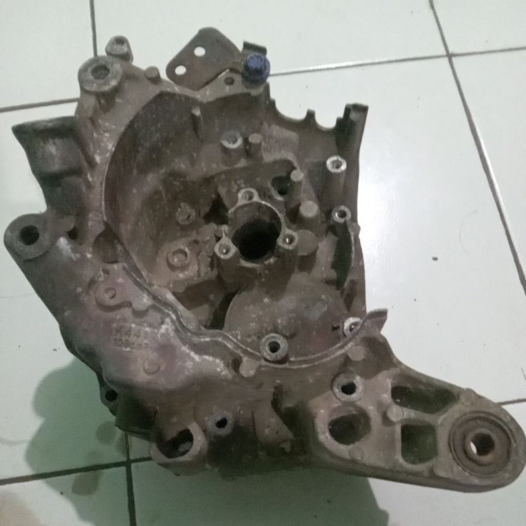 Krengkes kanan oli berikut pompa oli copotan ori beat esp k44