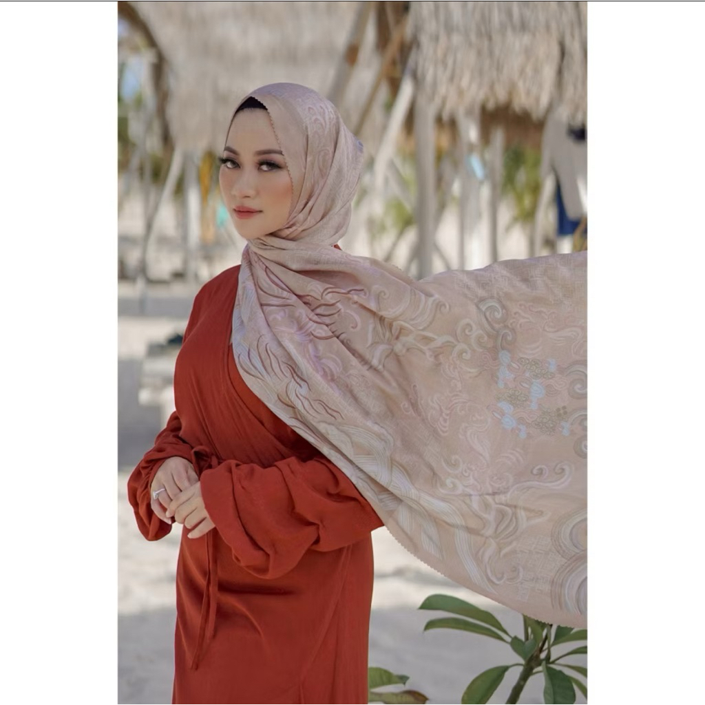 The Wave satin Buttonscarves Shawl