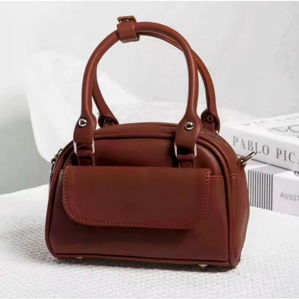 MERLINA Tas mini model terbaru, Tas selempang kekinian, Tas Tas selempang terbaru, COD , tas elegan 