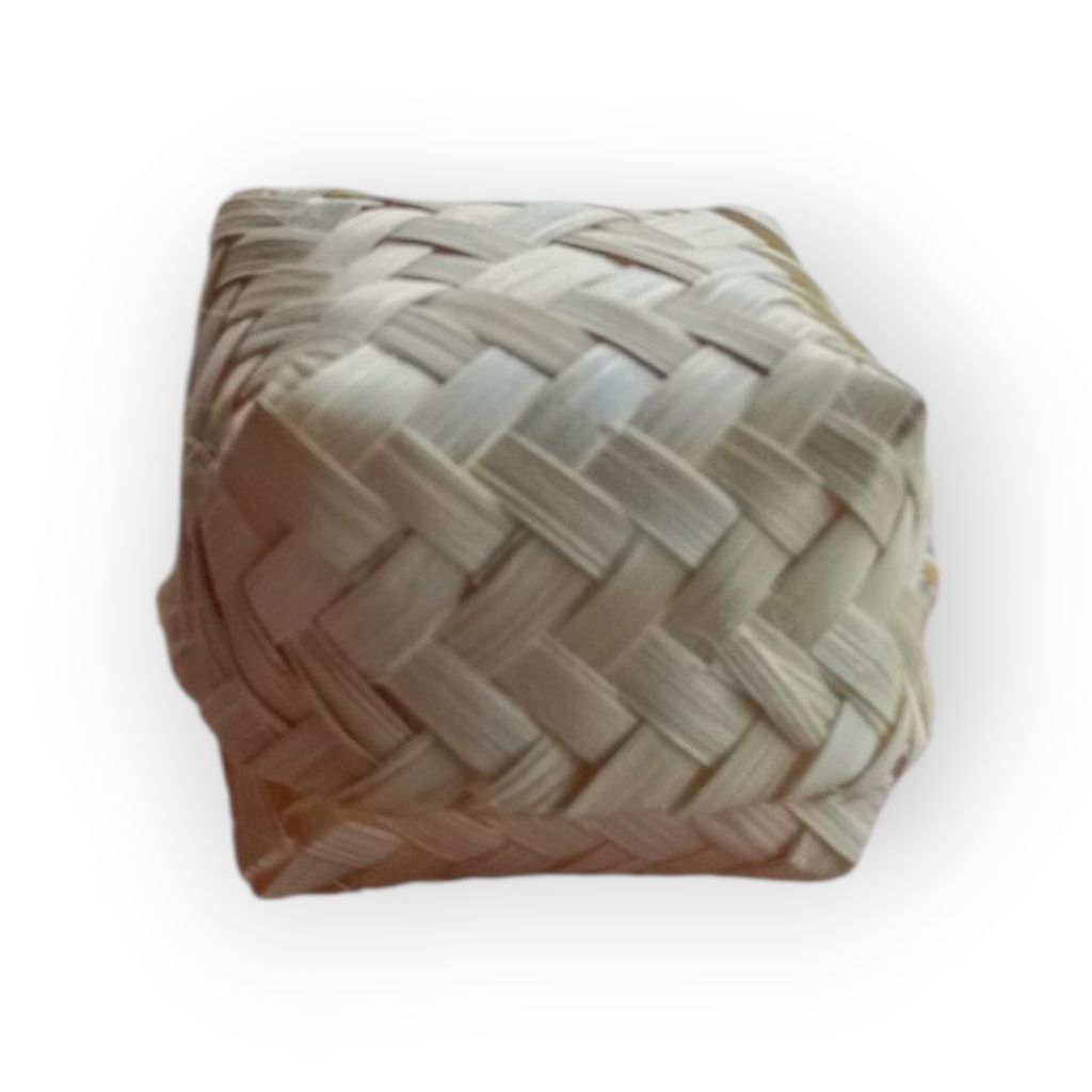 Anyaman Besek mini kecil untuk wadah makanan