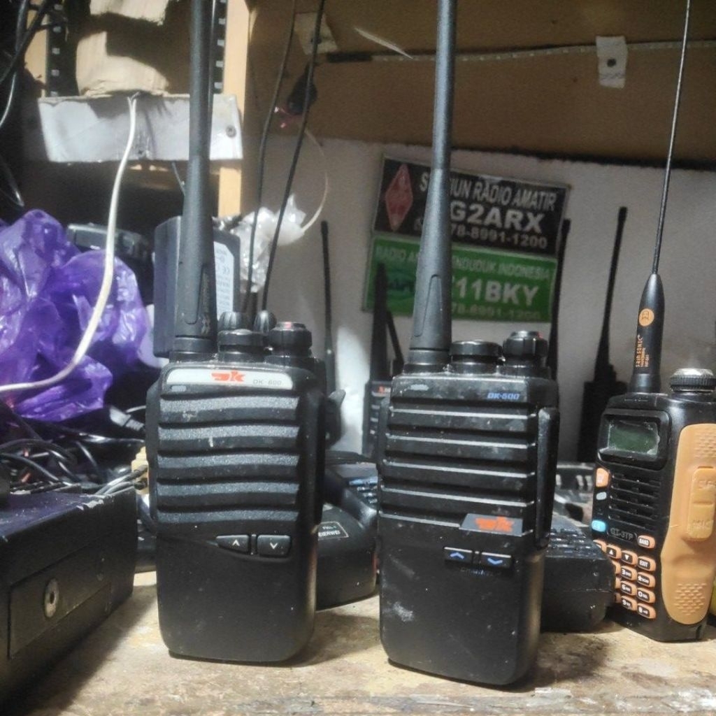 HT DK-500/DK-600 FREKUENSI UHF 400-480MHZ HT CHANEL DX500/DK600