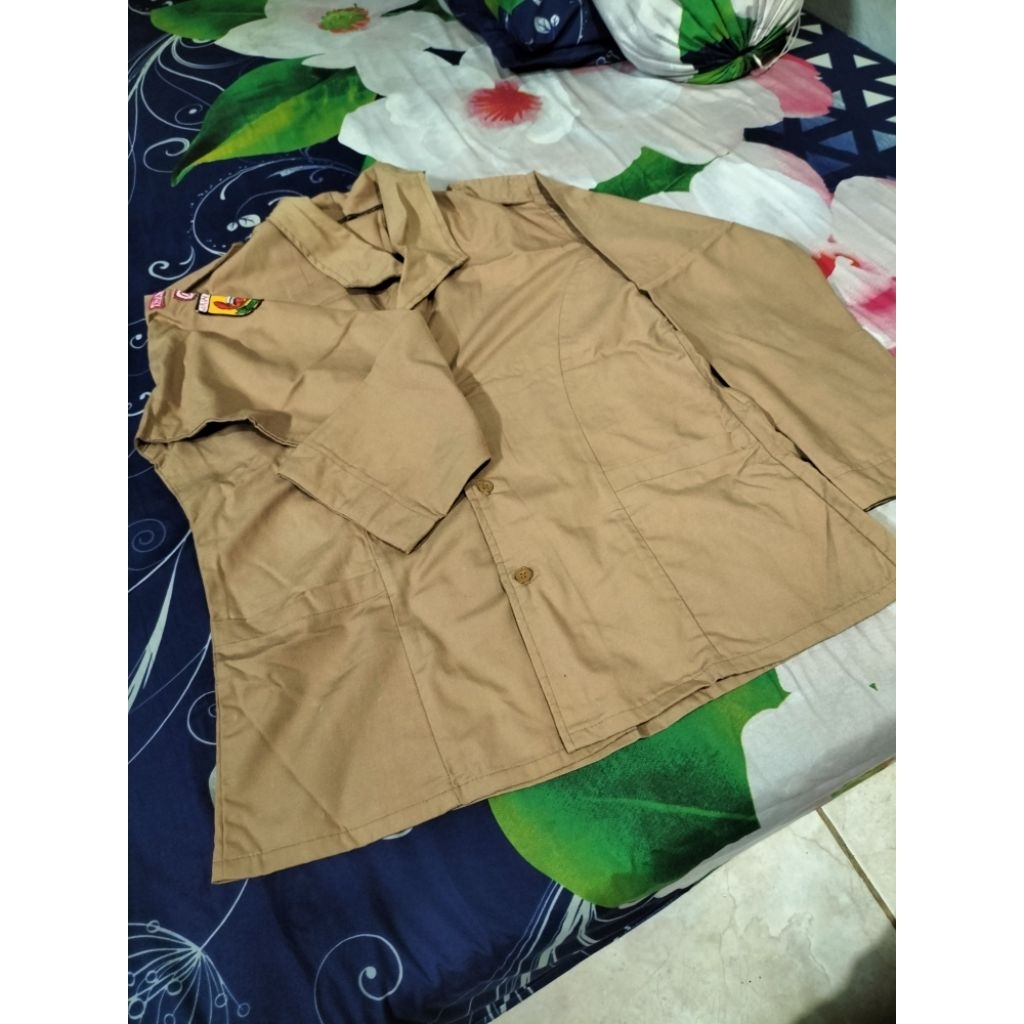 BAJU PRAMUKA SMA WANITA COKLAT PL