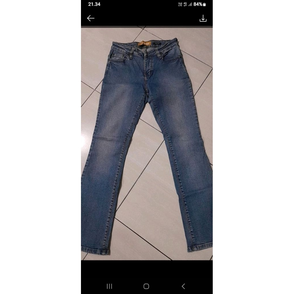 preloved jeans C2