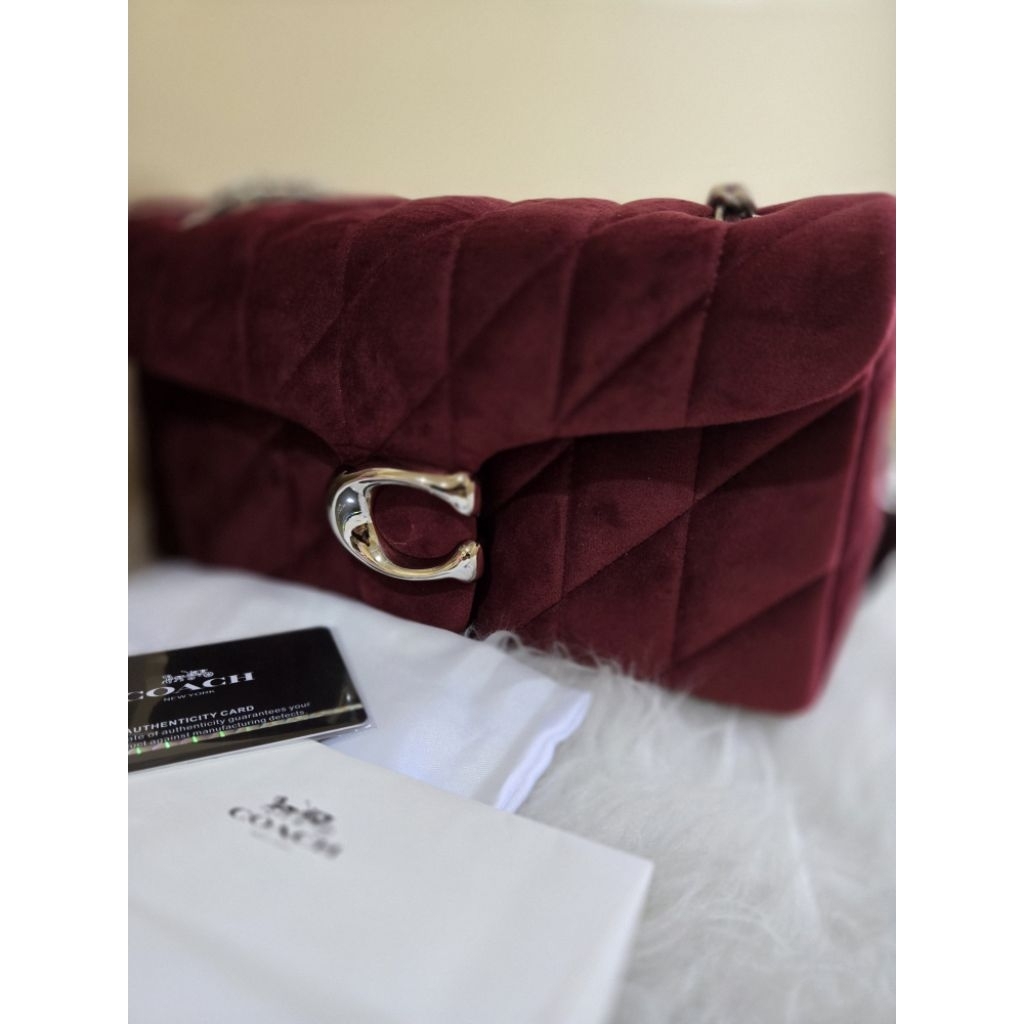 COACH TABBY -VELVET RED LIKE NEW
