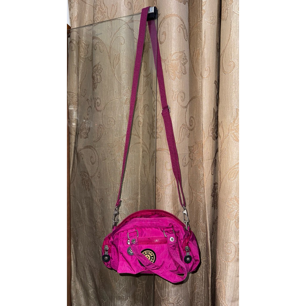Tas Fuschia (Preloved)