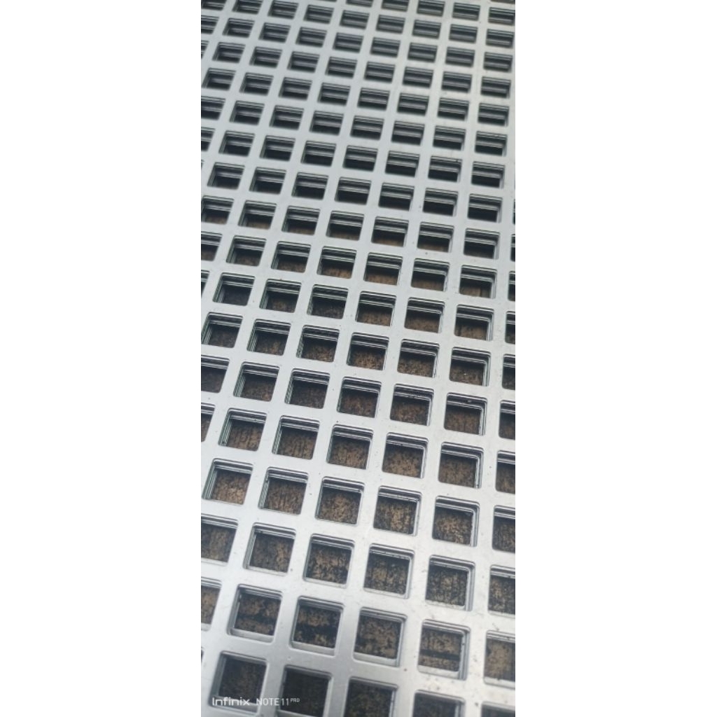 ram gril 40x40 KOTAK Lubang 10mm untuk box speaker