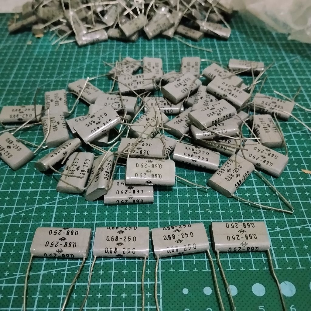 HARGA 46PCS CAPACITOR 250V 0.68UF KAPASITOR TYPE 0.68-250