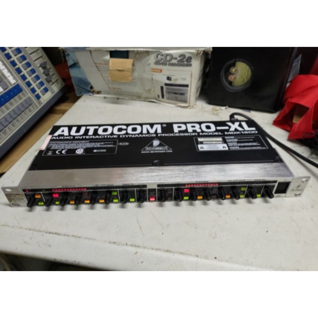 compressor limiter by behringer original 220v