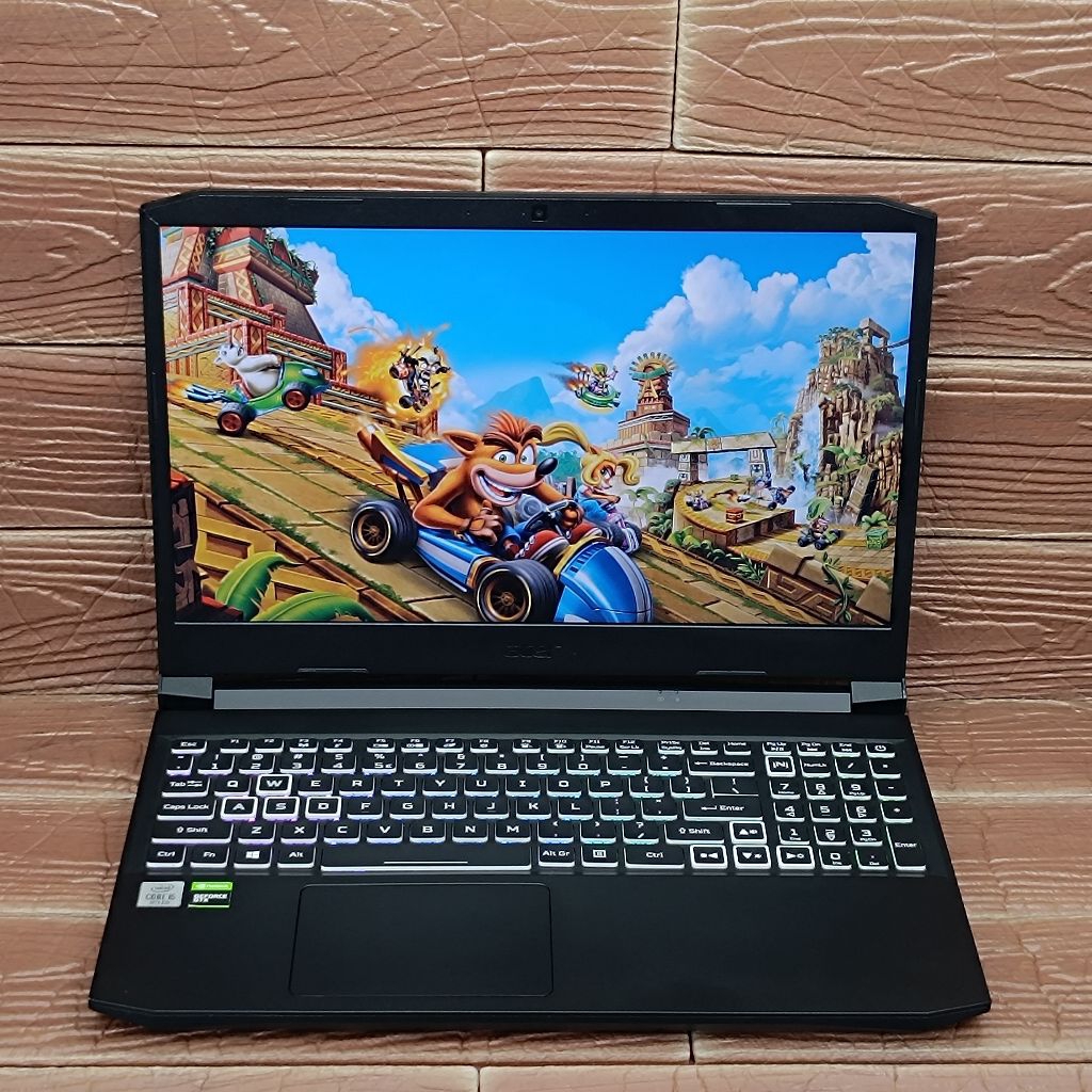 Laptop Acer NITRO 5 GAMING AN515-55 Intel Core i5-10300H RAM 8GB SSD 512GB GTX 1650 Ti GEN10 RGB