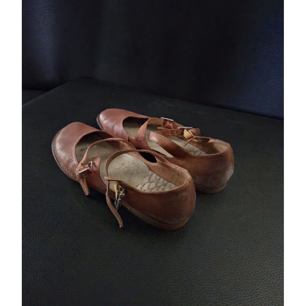 Preloved Camper women shoes