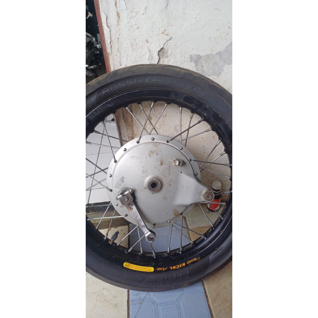 tromol belakang Suzuki gt380 GT 250 tromol besar