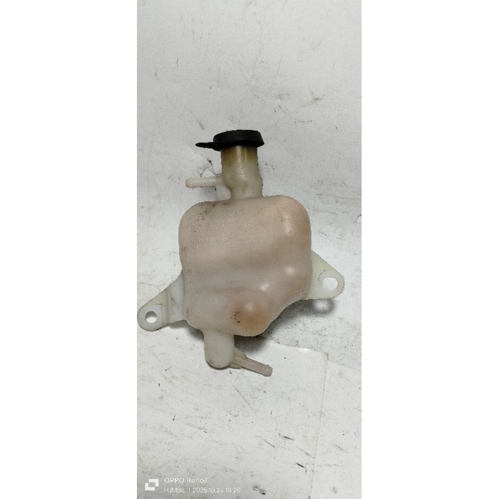 DTABUNG RADIATOR VARIO 125 OLD ORIGINAL HONDA BEKAS