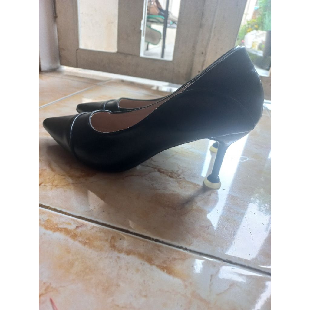 Preloved PL sepatu kerja kantor shoes holic | 7 cm