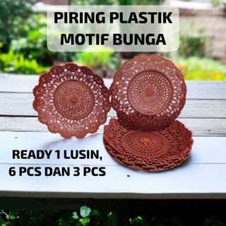 Piring Motif Bunga Plastik / Piring Rotan Anyaman Lusinan