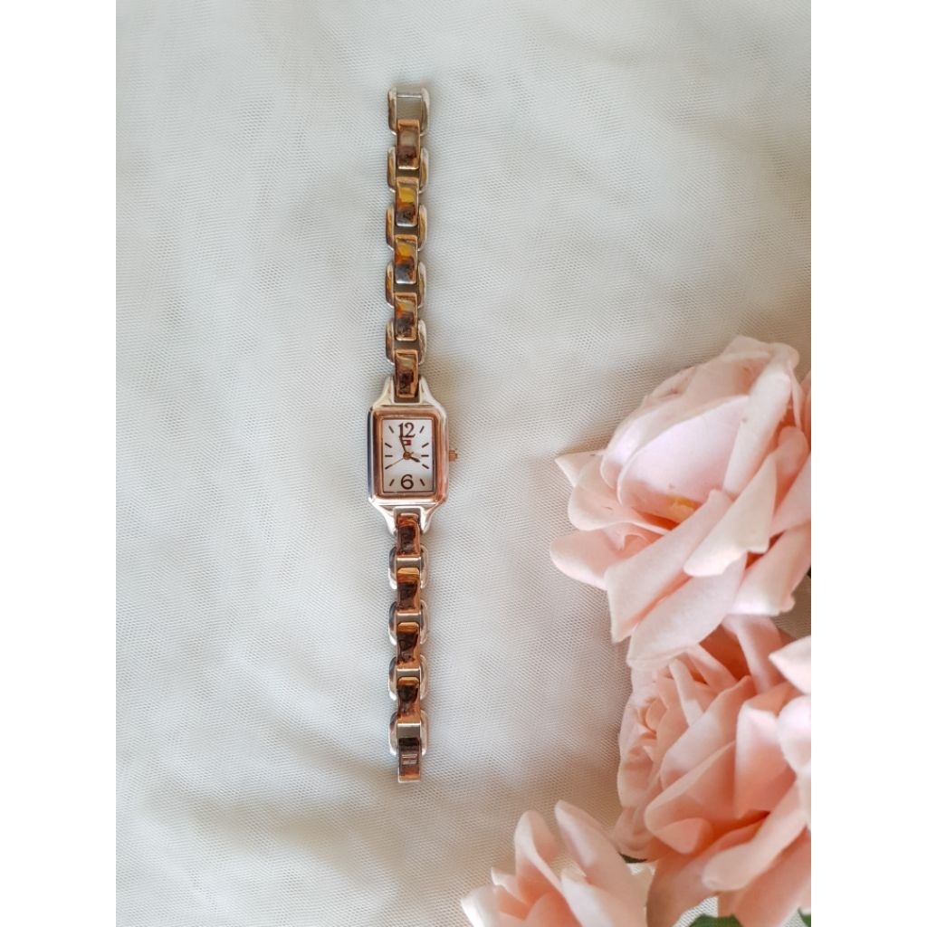 Tommy Hilfiger Jam Tangan Wanita