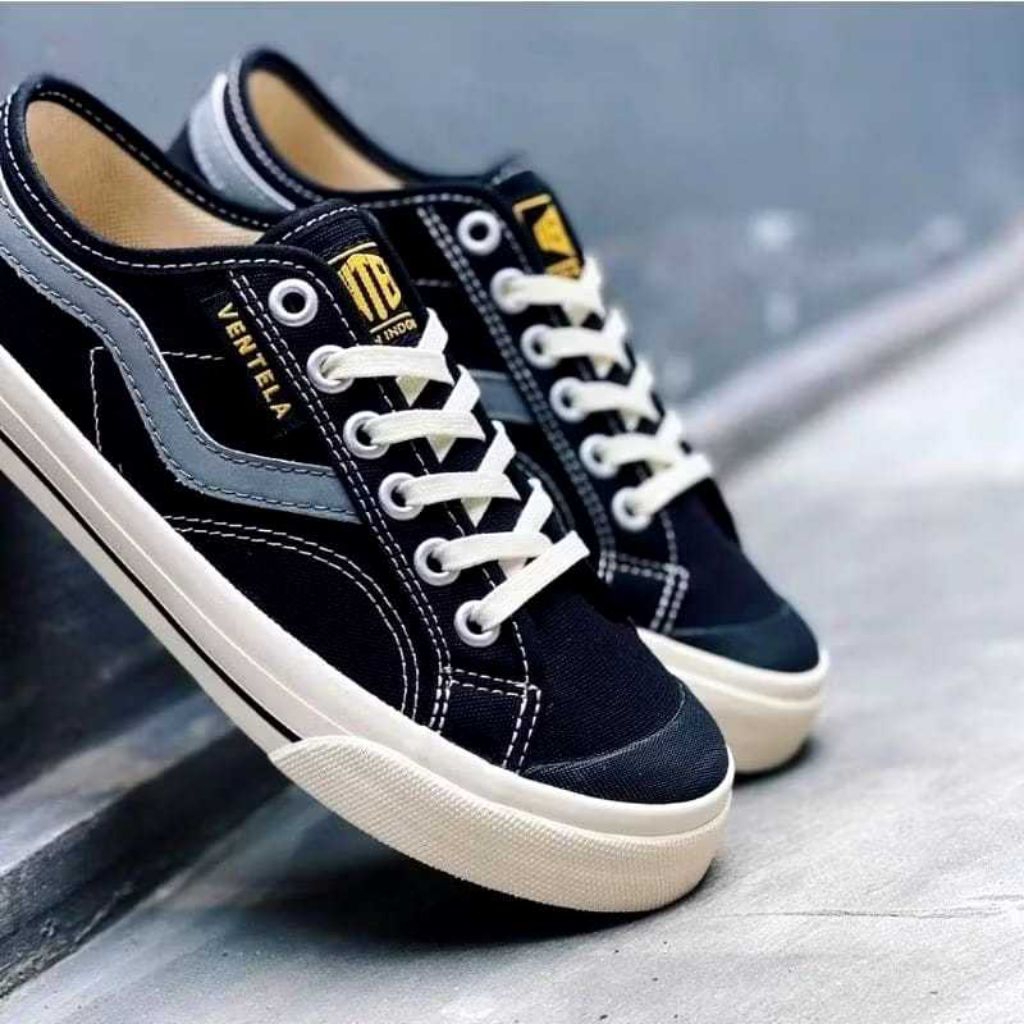 TERBARU HOT DEALS GRATIS KAOS KAKIPROMO SEPATU VENTELA NEW PUBLIC NYALA LOW BLACK NATURAL KETS
