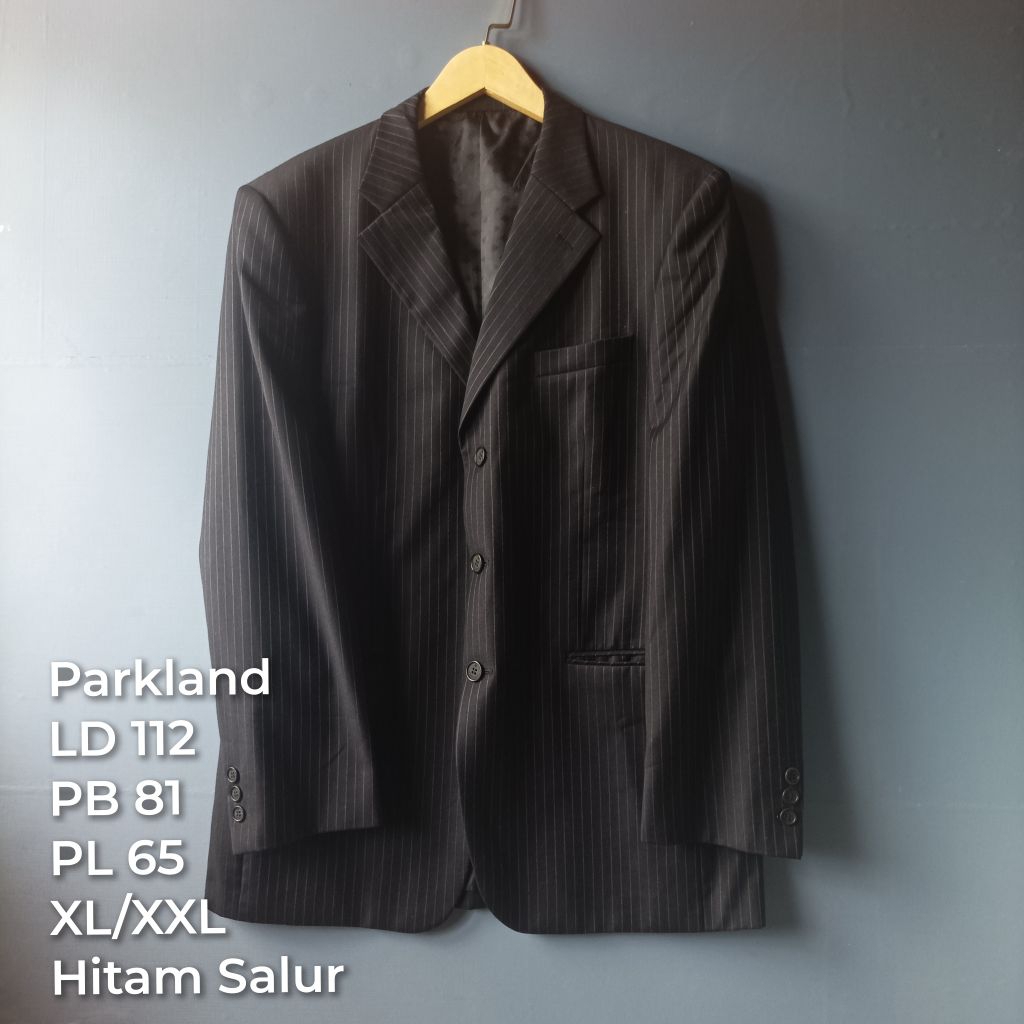 jas pria dewasa warna hitam pekat salur branded parkland size besar | bekas second preloved lokal