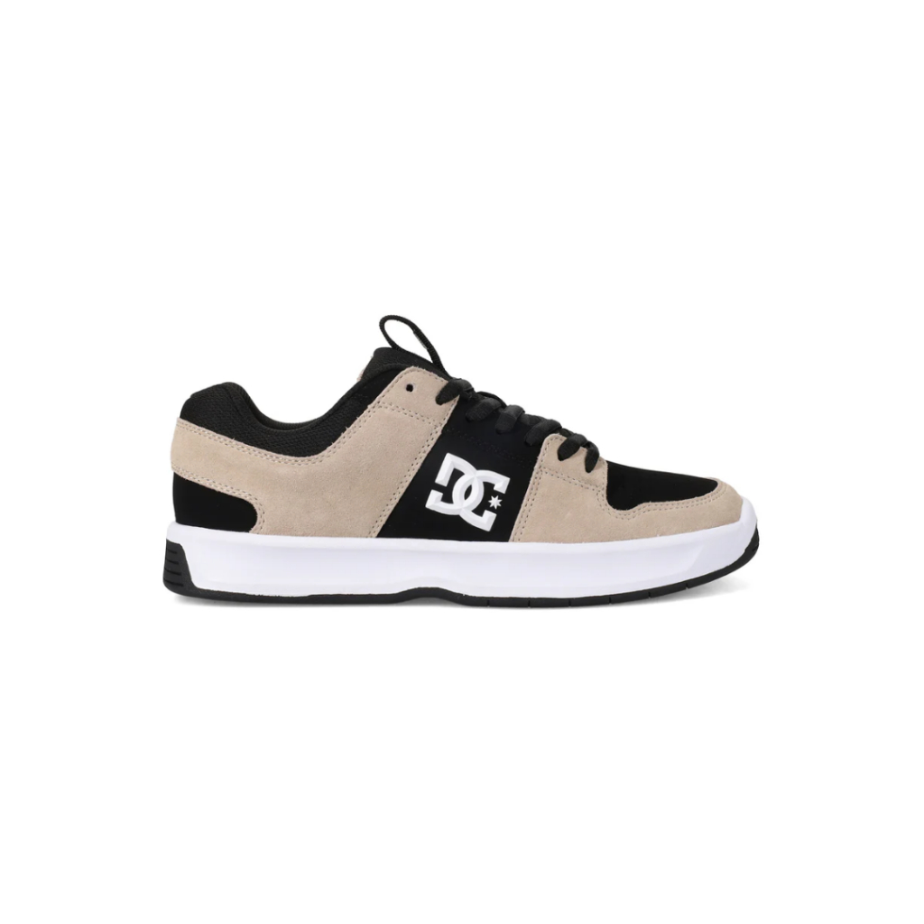 DC Shoes Sepatu Sneakers Skate Lynx Zero M XKCW BNIB Resmi Original untuk Aktivitas Skateboard