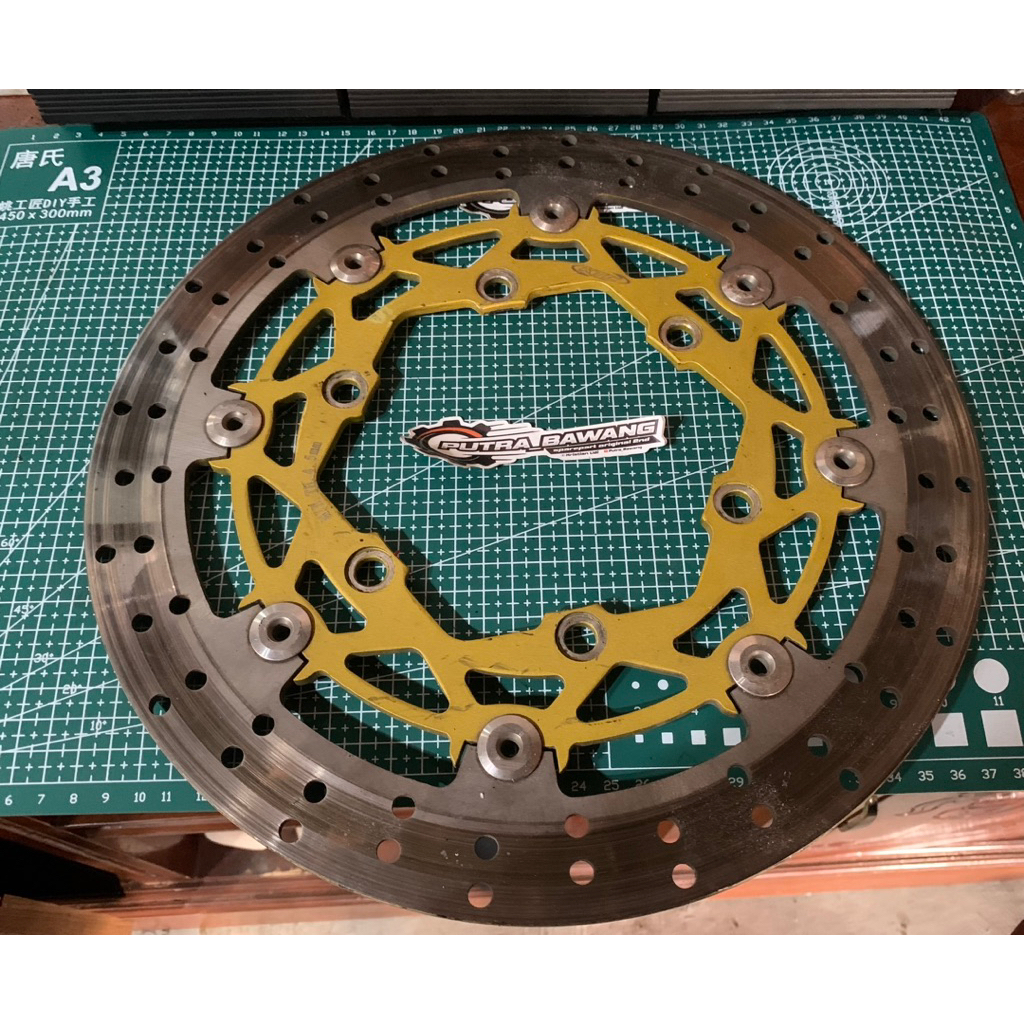 Disc Piringan Cakram Depan KTC bekas pemasangan Ninja