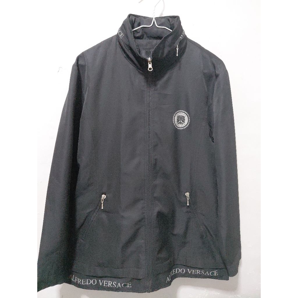 Jaket alfredo versace
