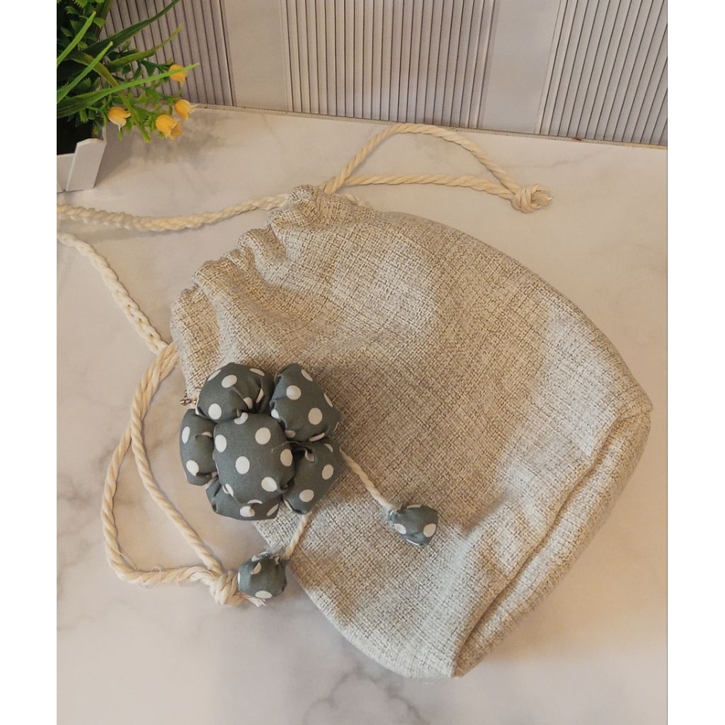 tas slempang hp lucu//bonus gantungan bunga//kain goni