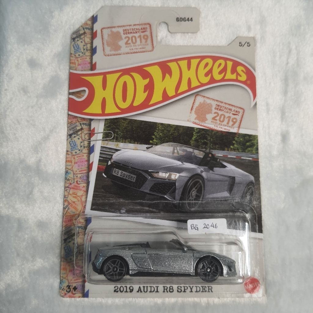 Hot Wheels 2019 Audi R8 Spyder (2046)