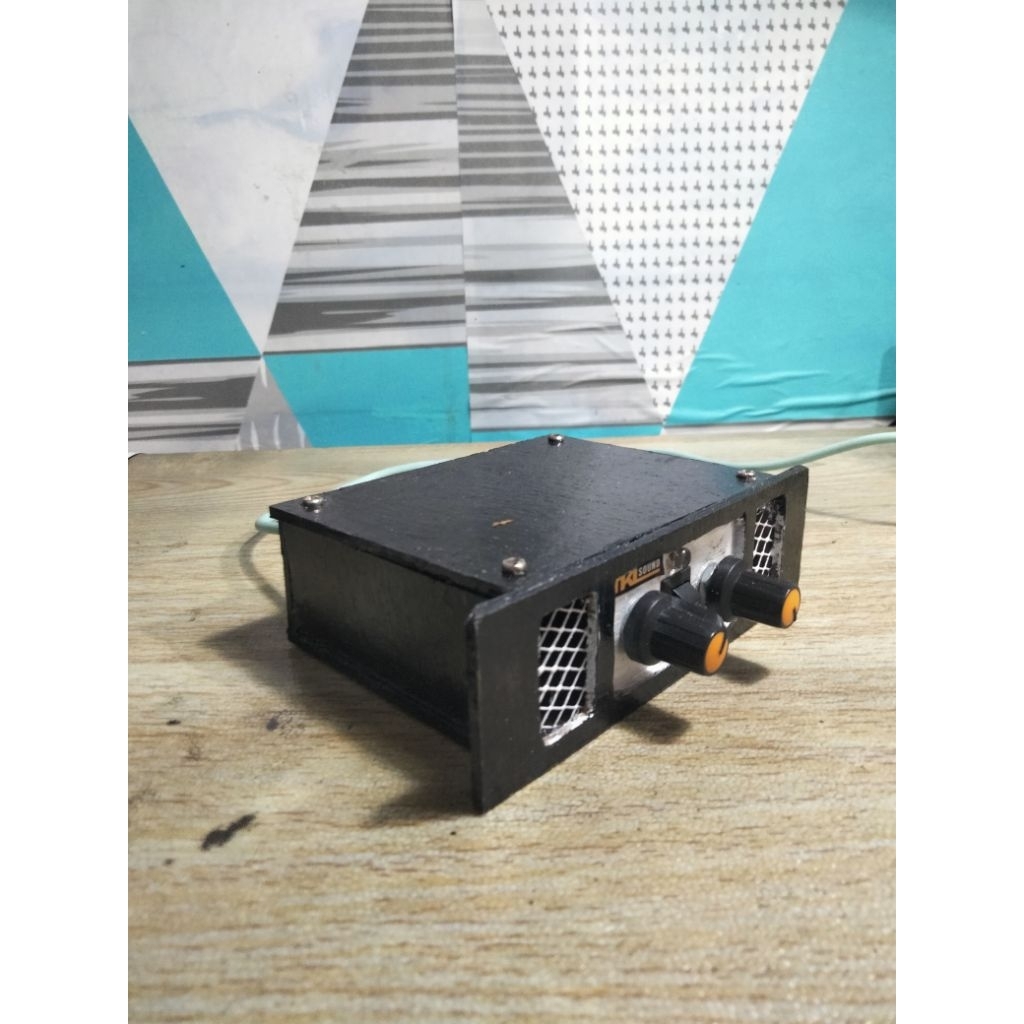 MINI AMPLIFIER 5volt