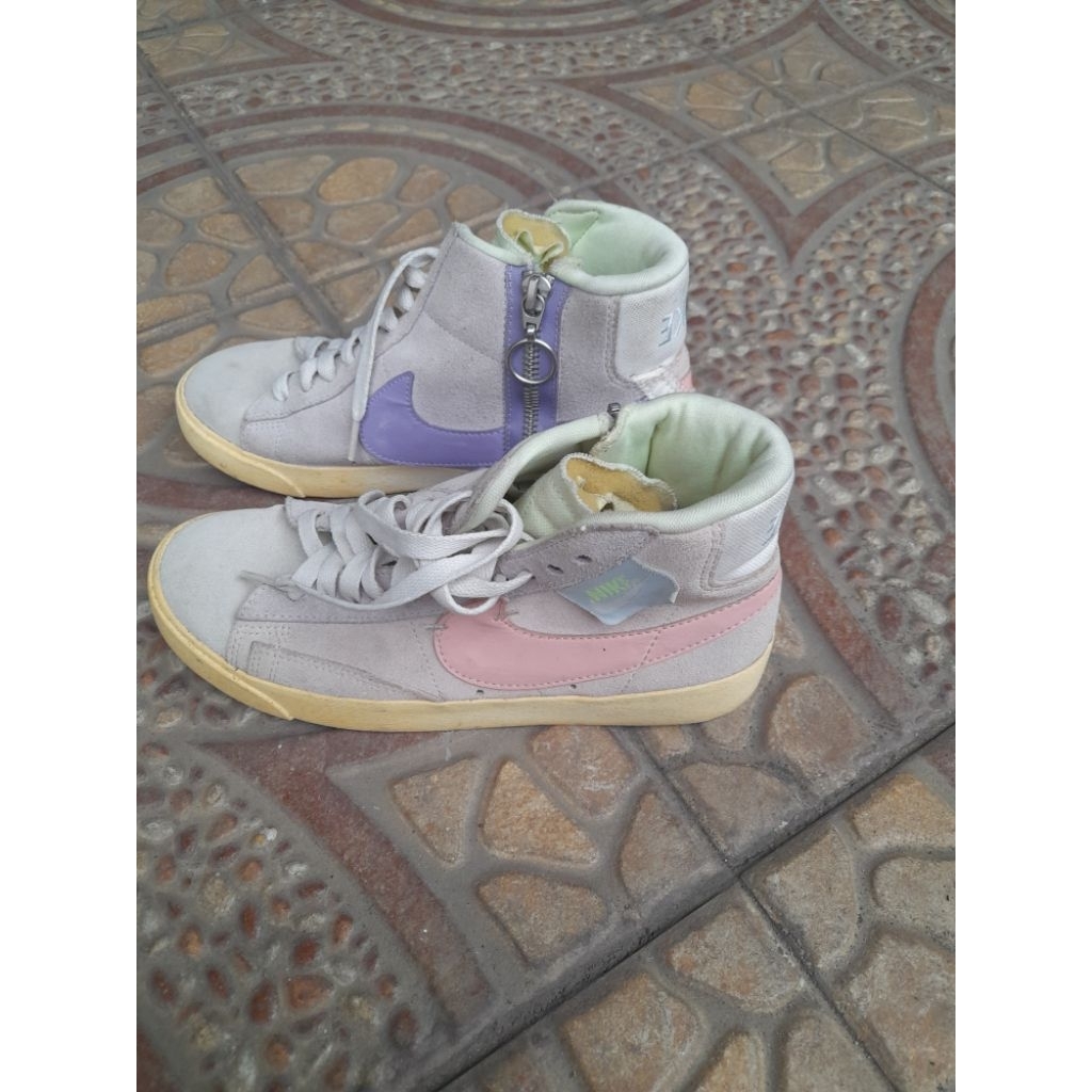 NIKE BLAZER ZIPER HIGH SIZE 36