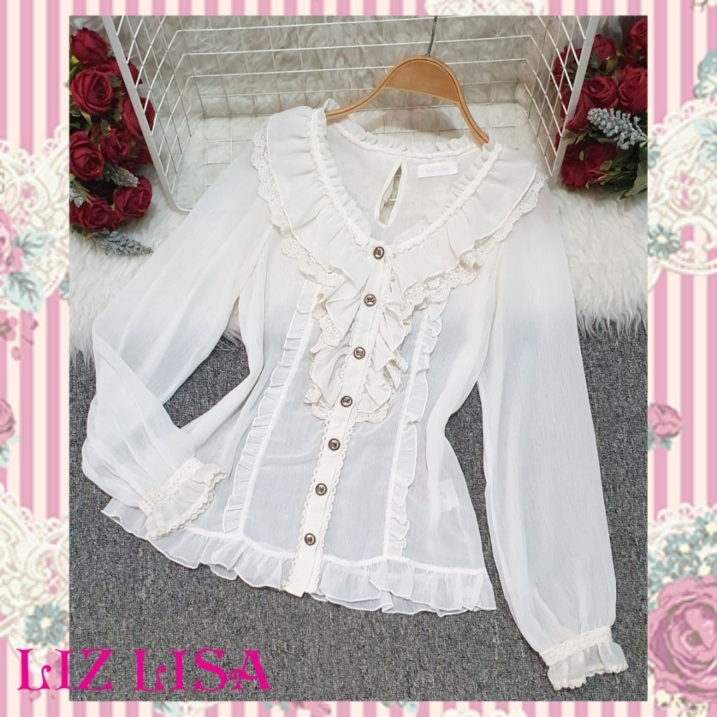 Liz Lisa Lacey blouse