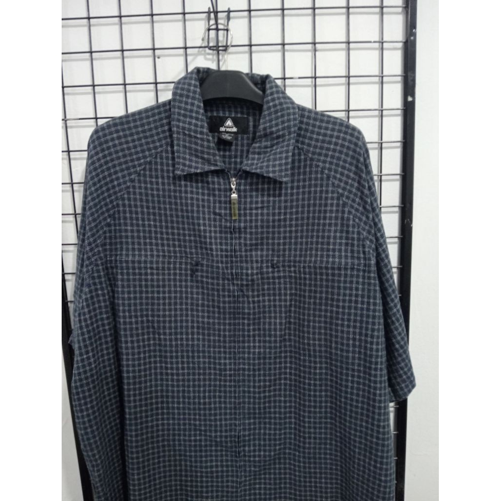 kemeja airwalk lengan pendek size 2L