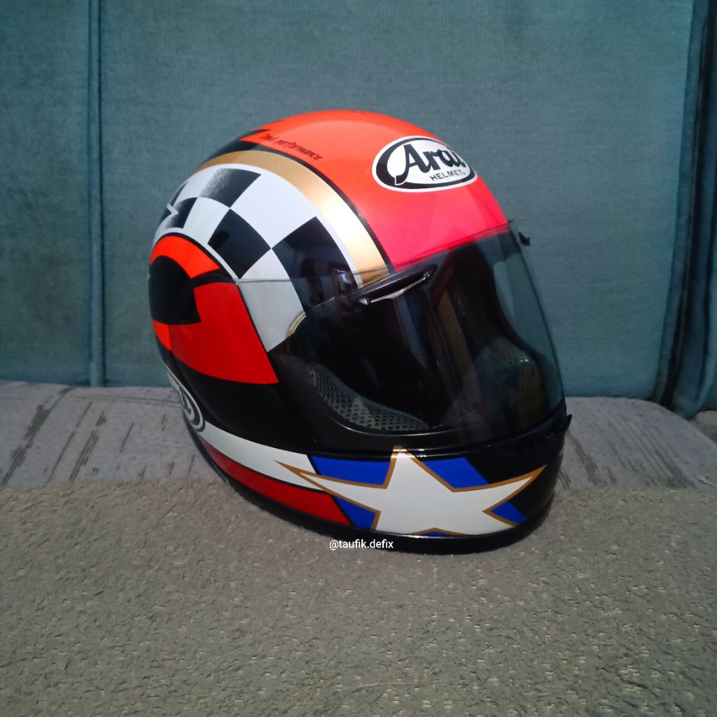 Arai Quantum E Kevin Schwantz Size L