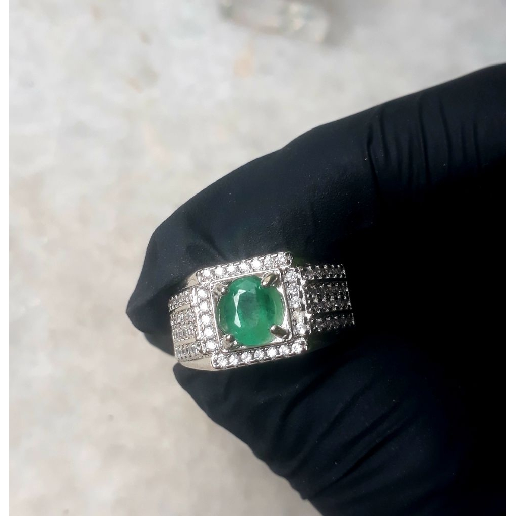 Natural emerald beryl Zambrud original