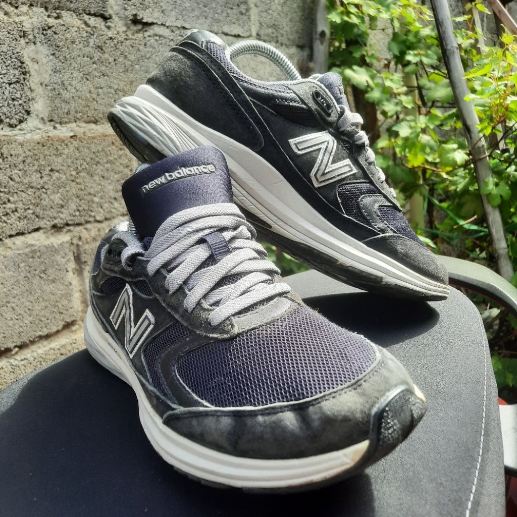 Promo Sepatu Casual Pria NB880 REVLite Hitam Shoes Casual