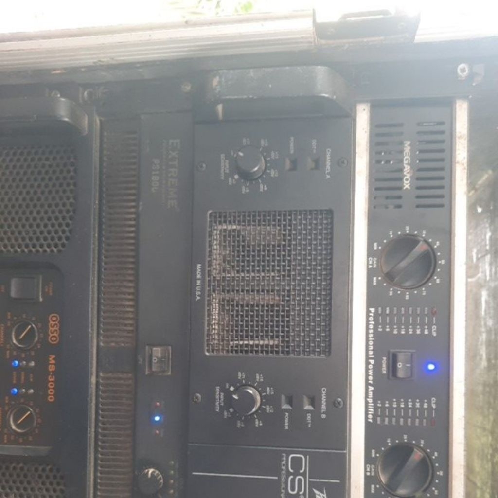 power ampli cs 800x