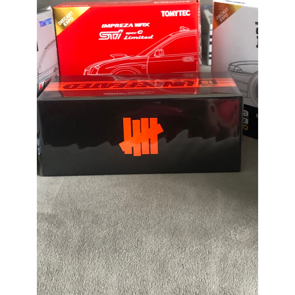 Indonesian diecast expo inno 64 undefeated porsche