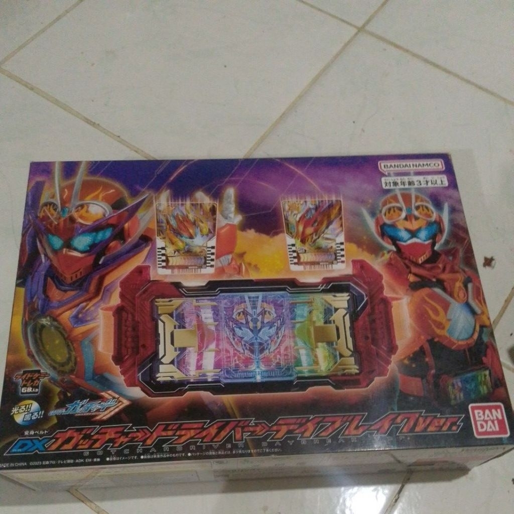 DX gotchard driver ( daybreak version) Kamen rider gotchard