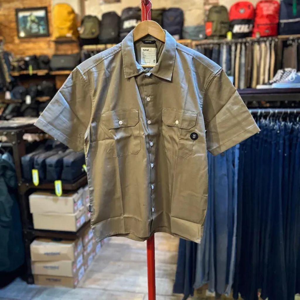 KEMEJA PENDEK ORIGINAL MATERNAL DISASTER