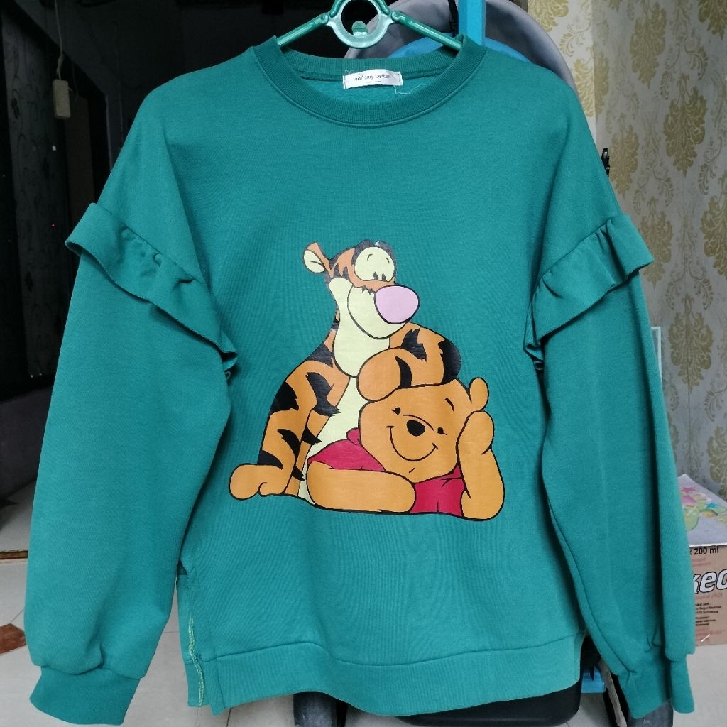 Preloved Sweater Ruffle