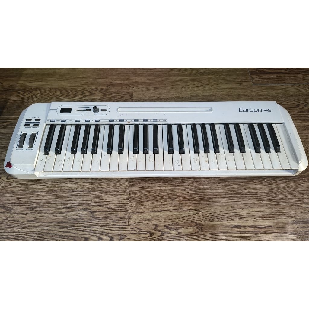 midi controler carbon 49 samson