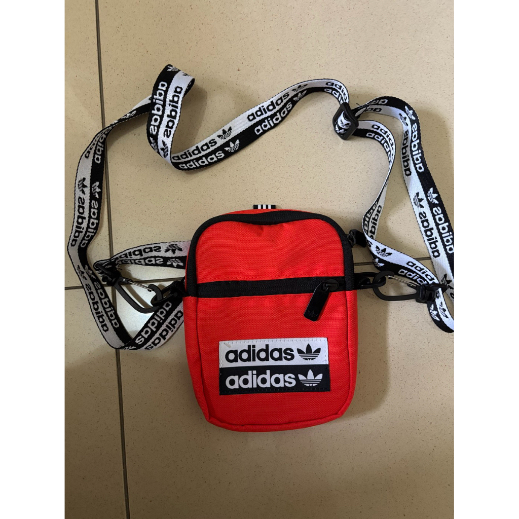 Preloved Adidas Sling Bag